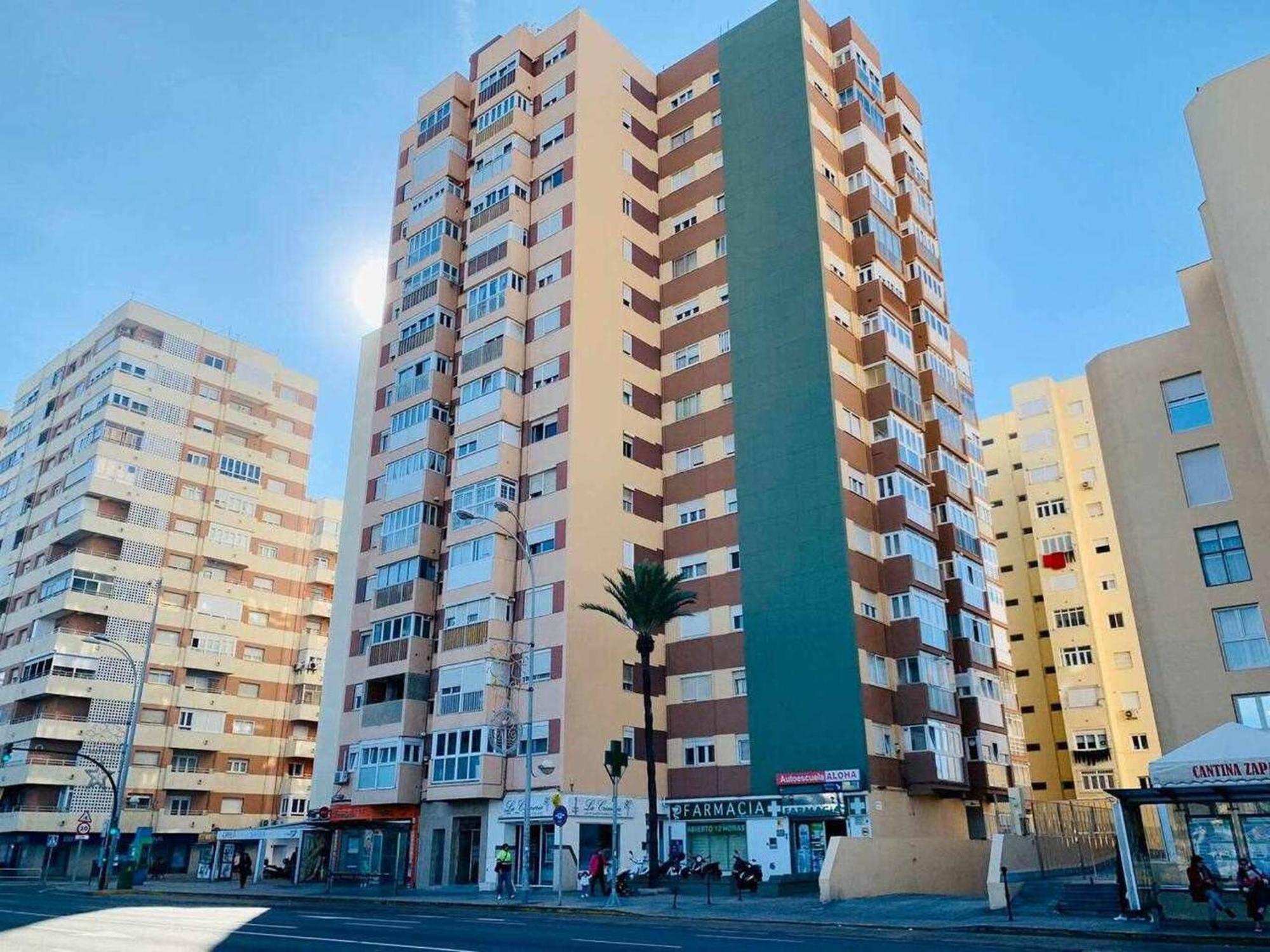 Playa La Cortadura & Parking Free Grupo Ac Gestion Apartment Cadiz Bagian luar foto